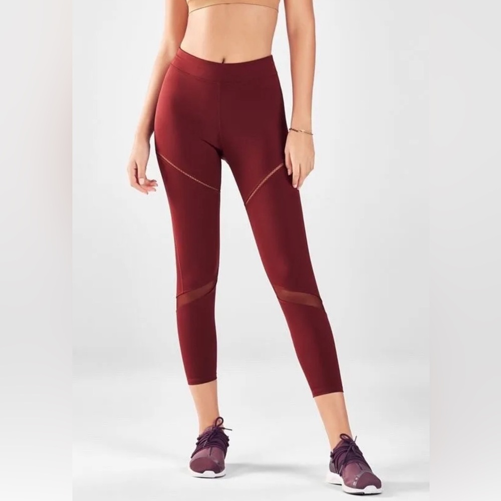 Nwt Fabletics High Waisted‎ Statement Powerlite 2.0 Leggings Size Small